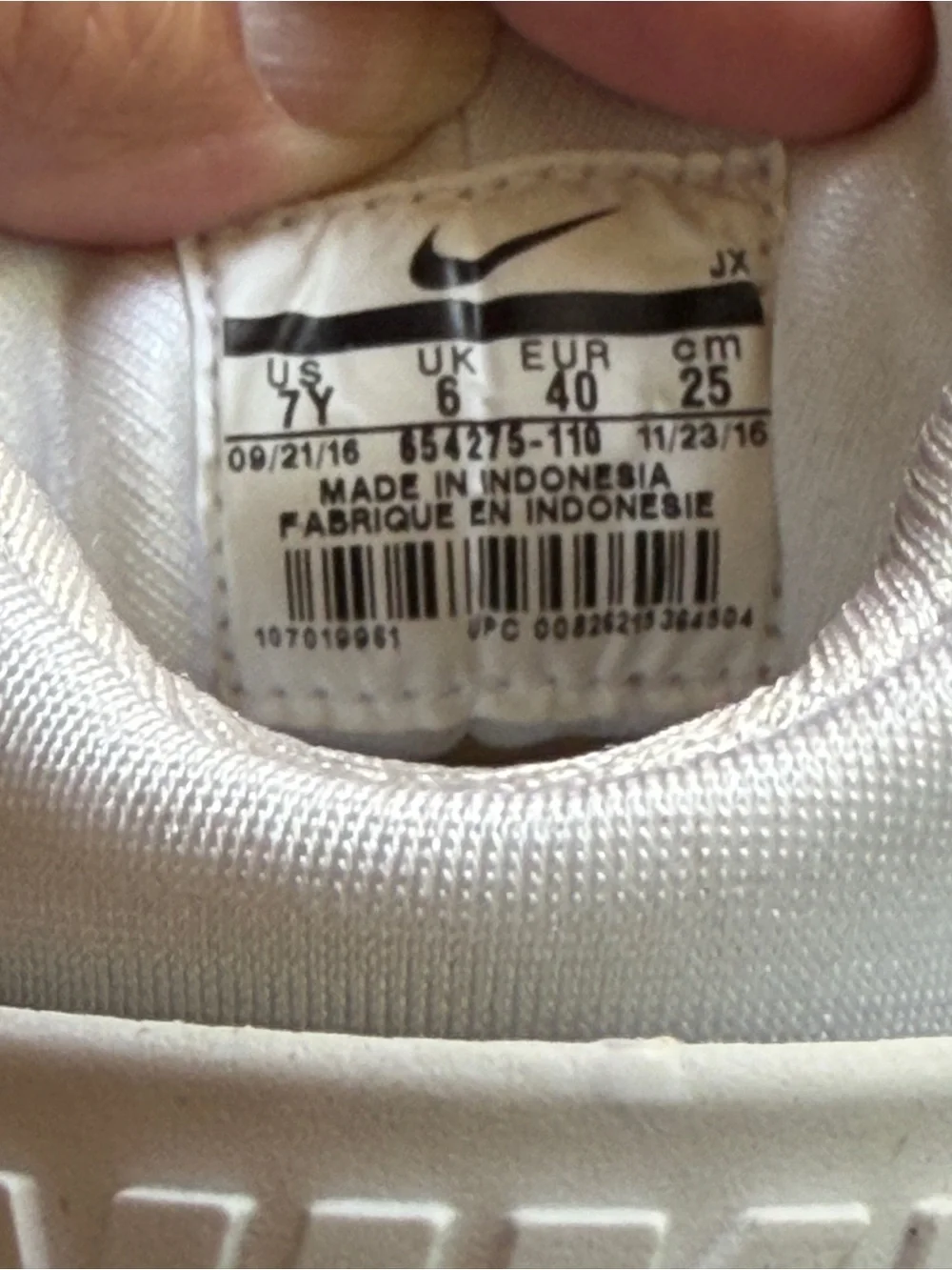 Nike classic all